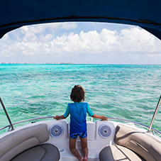 Family boating Fort Myers
